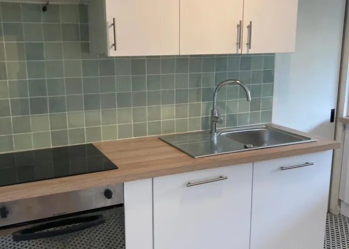 Hyper Centre Avec Garage *