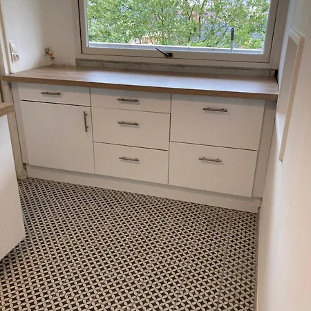 Hyper Centre Avec Garage *