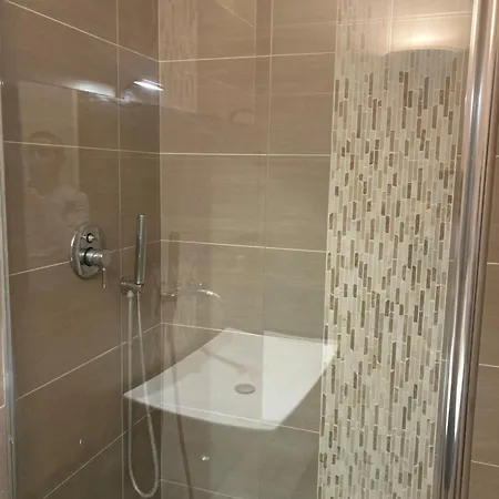 Apartment Hyper Centre Avec Garage *