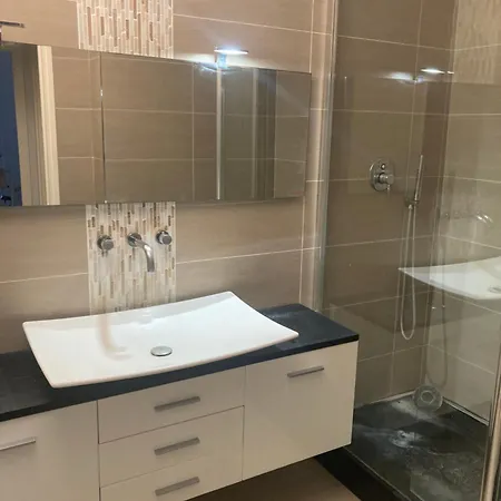 Hyper Centre Avec Garage * Lille