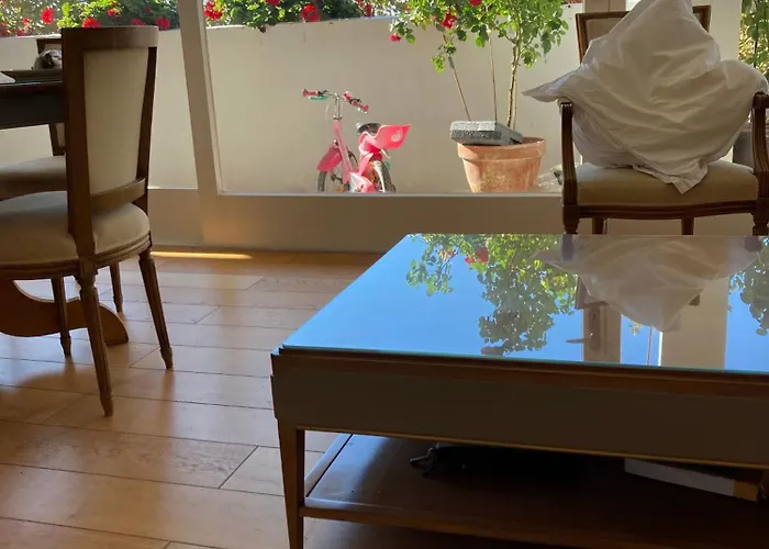 Appartement Hyper Centre Avec Garage *